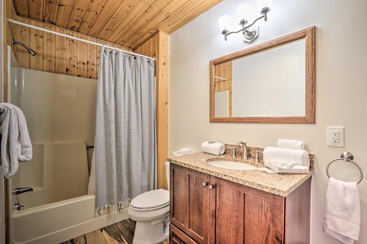 Upscale Gatlinburg Cabin Deck, Fire Pit And Hot Tub Dış mekan fotoğraf
