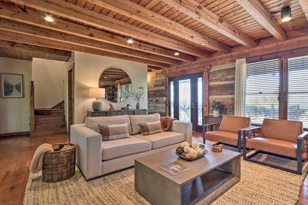 Upscale Gatlinburg Cabin Deck, Fire Pit And Hot Tub Dış mekan fotoğraf
